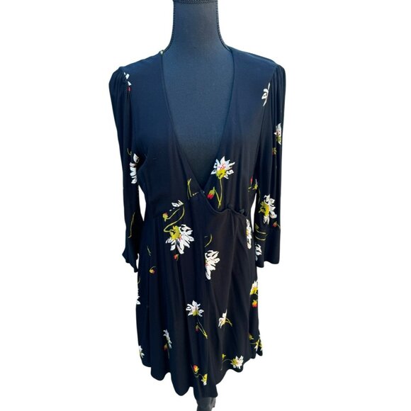 Free People Black Floral V-Neck Dress Bell Sleeves Boho Cottage Core Feminine - Picture 2 of 13
